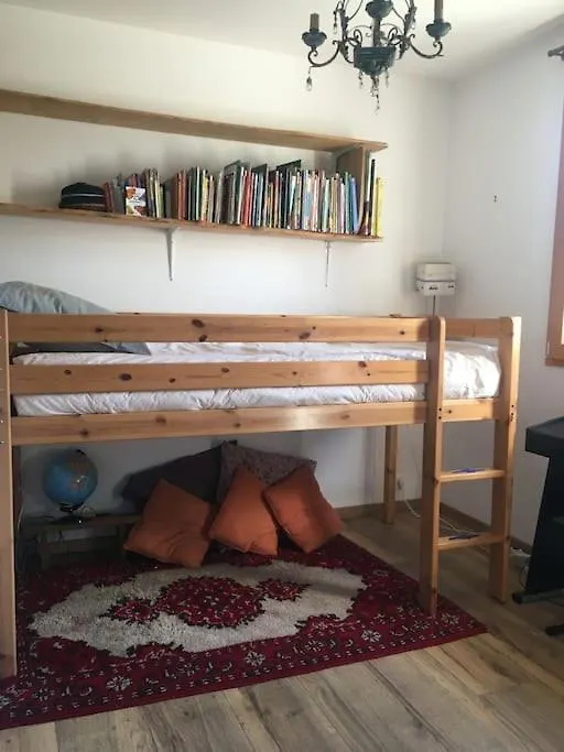 Cosy Sun-Drenched Home, 5 Min Walk To レ・ヴァン 0*,  フランス